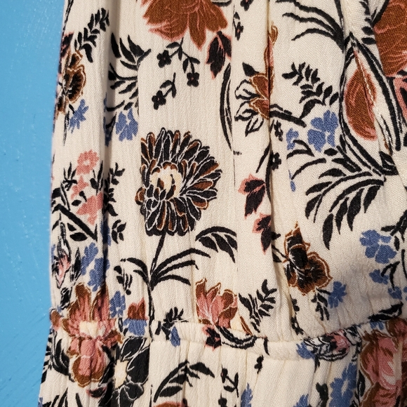 American Eagle Floral Boho Sleeveless Maxi Dress - Picture 7 of 8